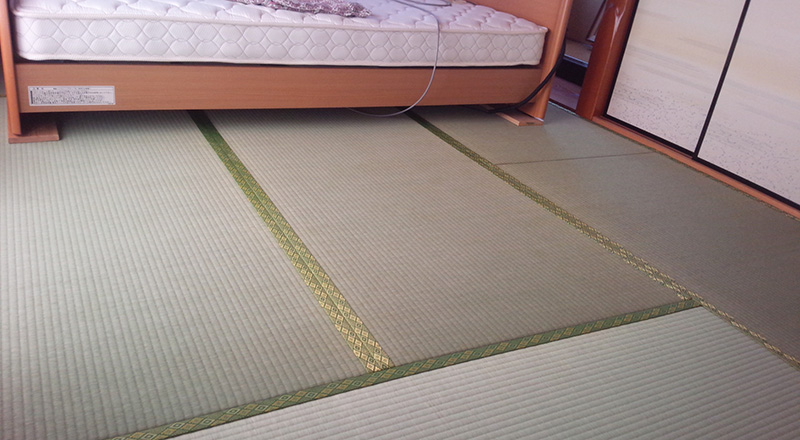奈良市肘塚町たたみ工事介護ベッドのある和室