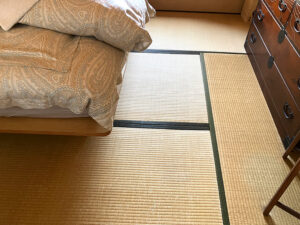 奈良市西登美ヶ丘へりなし畳工事前